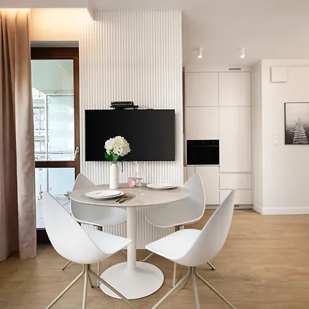 Appartement Modern Near Metro Center - Gieldowa Warschau